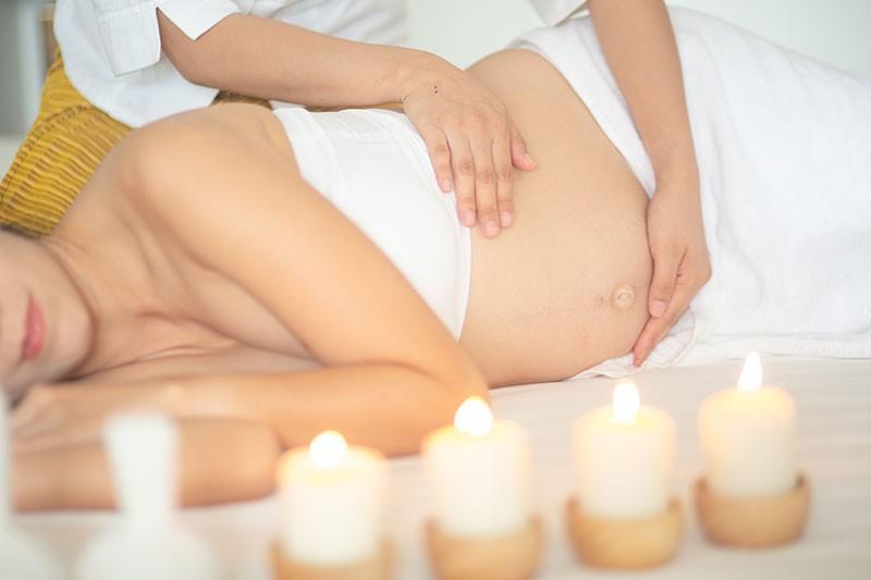 Massage Femme enceinte (Pré Natal)